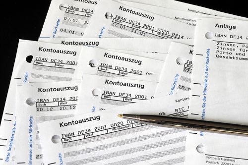 © nmann77 - stock.adobe.com Foto: Kontoauszüge